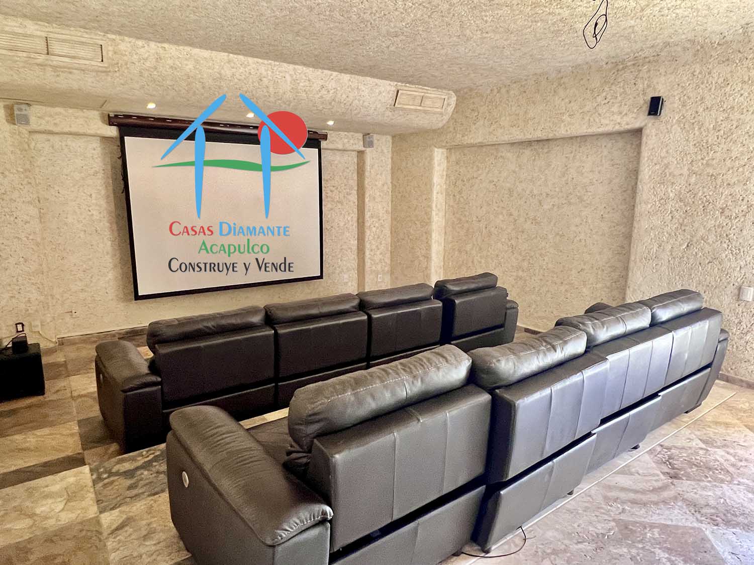 La Jordana - Sala de cine 2